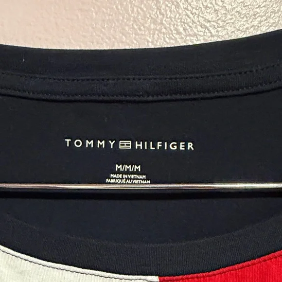 Tommy Hilfiger Women's Color Block Tee in Red, White, and Black - Picture 2 of 8